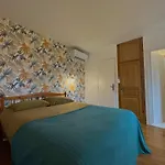 Airconditioned Spacious With Private Swimming Pool