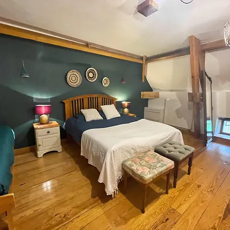 Semesterbostad Airconditioned Spacious With Private Swimming Pool Saint-Aquilin
